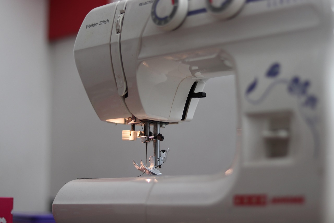 sewing workshop fur fabric